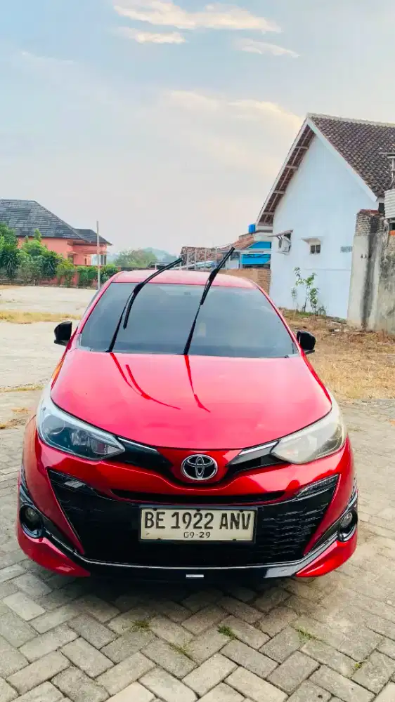 Toyota Yaris Sportivo TRD metic 2019