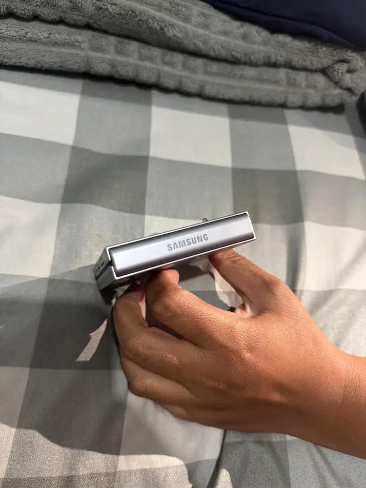 Samsung Flip 6 256 Gb