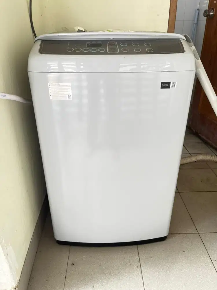 DIJUAL MESIN CUCI LIKE NEW
