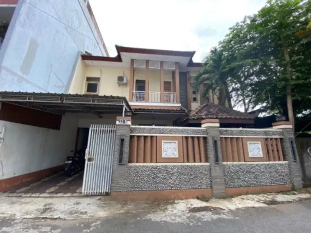 Rumah Tinggal Lokasi Strategis Dekat UGM & Ring Road Utara - Condong Catur Sleman