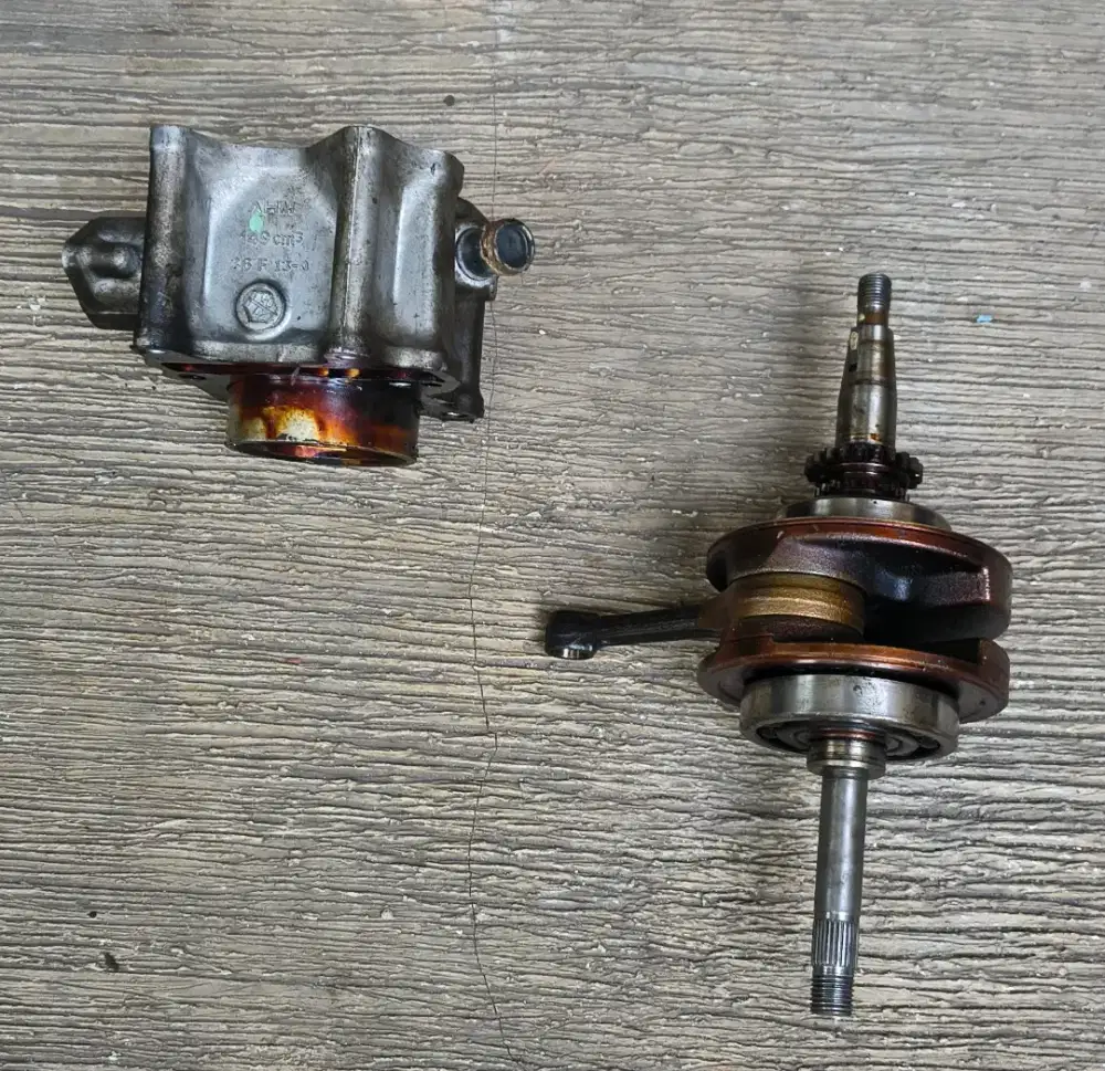 Stang Seher dan Blok Piston Original New Vario 150 2019