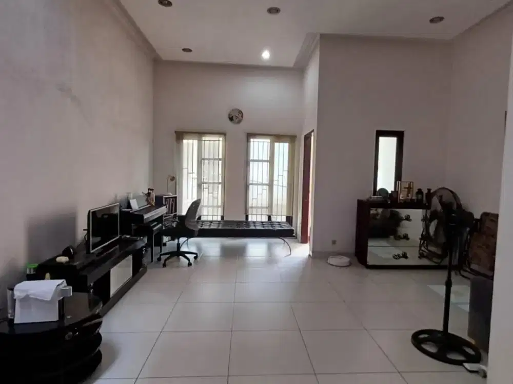 Dijual Rumah dan Tanah Kosong  dipetojo Jakarta Pusat