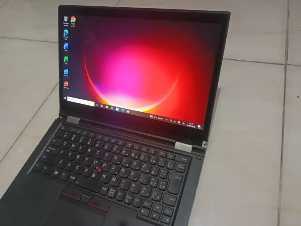Lenovo thinkpad x370 touchscreen i5 grade A ssd 256 ngebut
