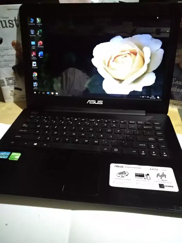 BUAT SEKOLAH RAM 12 GB + SSD 256 GB JOS