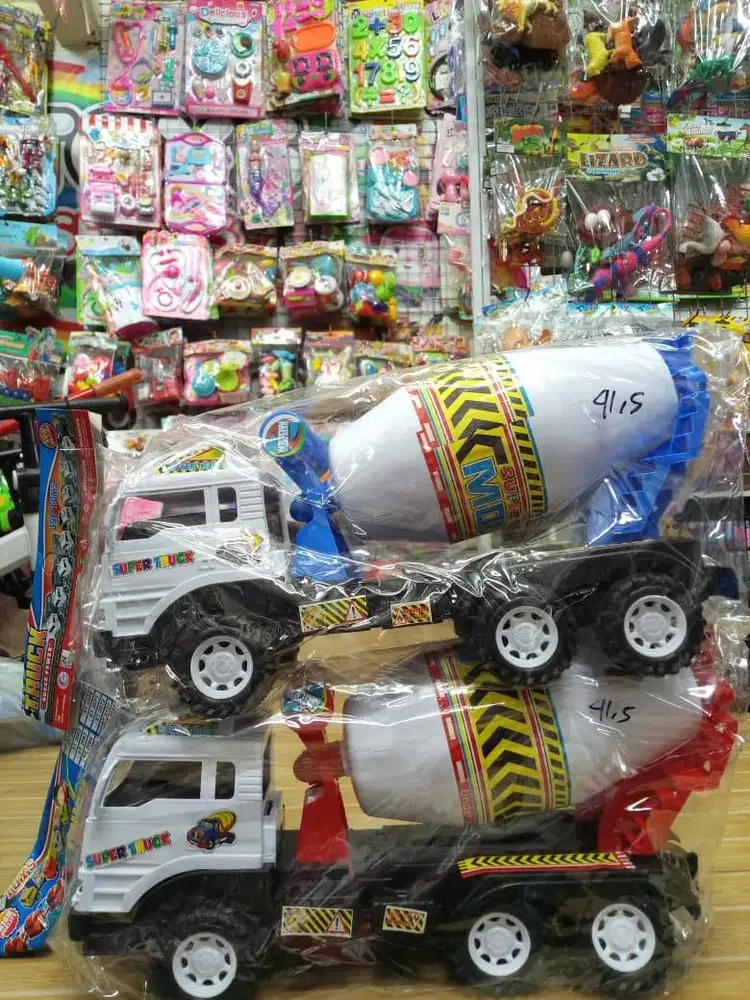 mainan anak truck molen besar