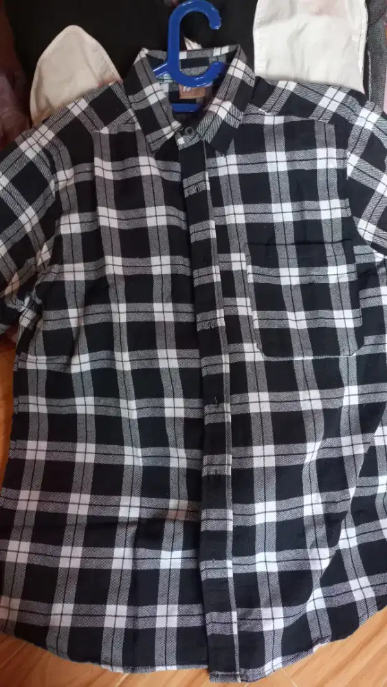 Kemeja panjang pria