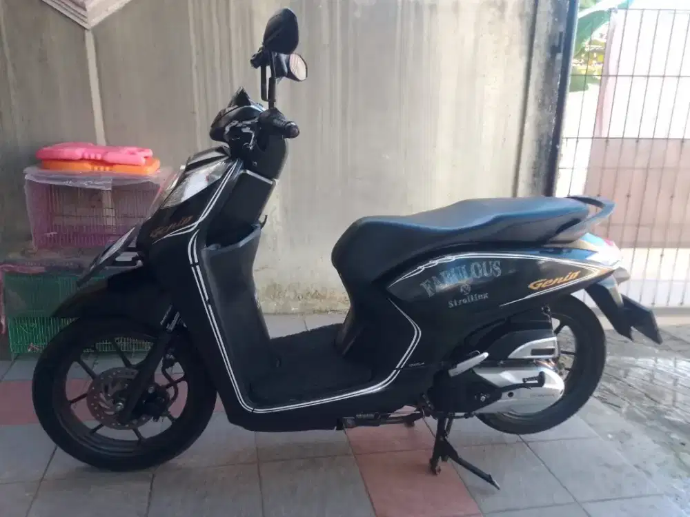 Honda Genio tahun 2019
Tipe CBS-ISS (tertinggi)