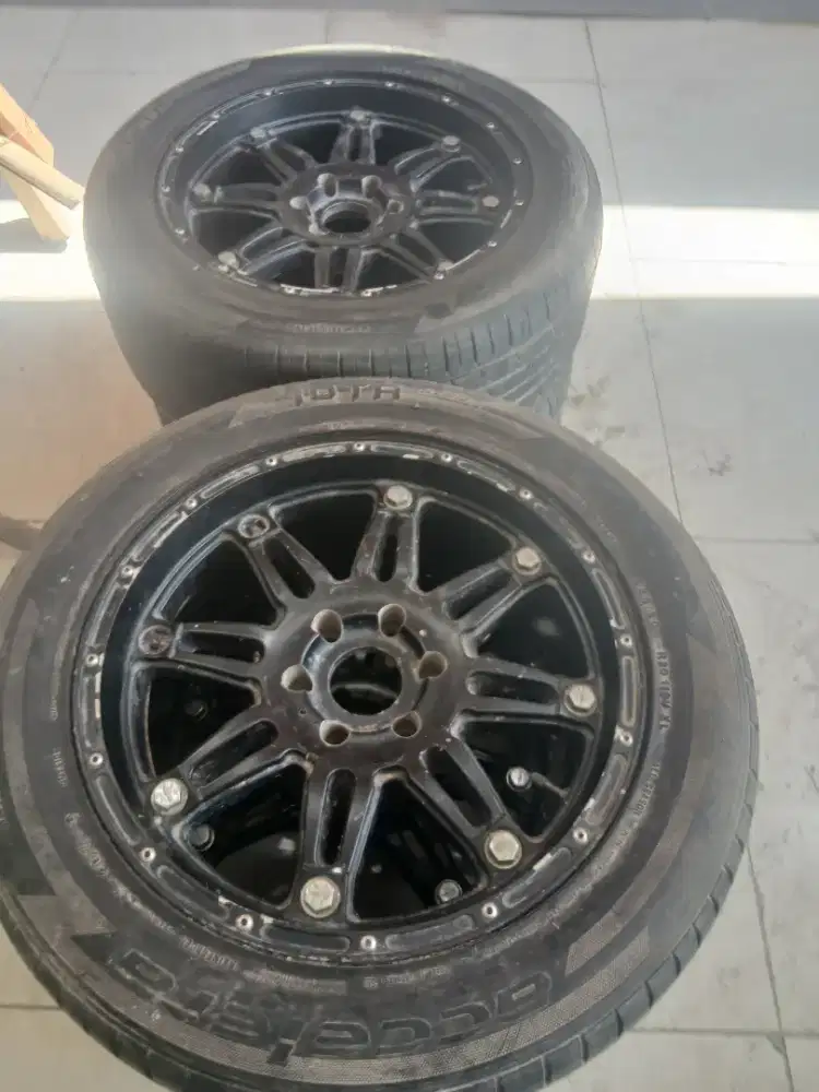 Velg pajero/fortuner