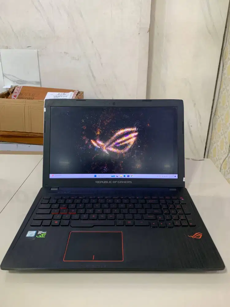 ASUS ROG STRIX GL553V CN: 5280	INTEL CORE I7-7700HQ RAM 16 GB HDD 1 TB