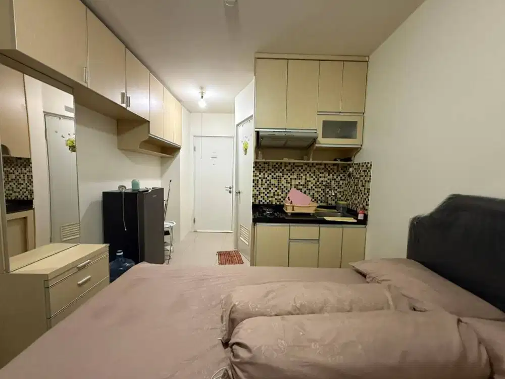 Disewakan Apartemen Green Pramuka – Studio Full Furnished, Diatas Mall