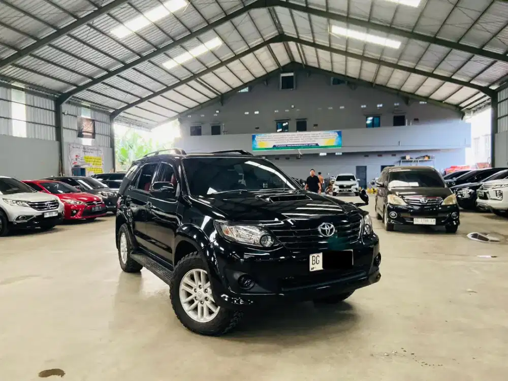 Toyota Fortuner 2.5 G 2012 / 2013 MT Manual, Sangat terawat