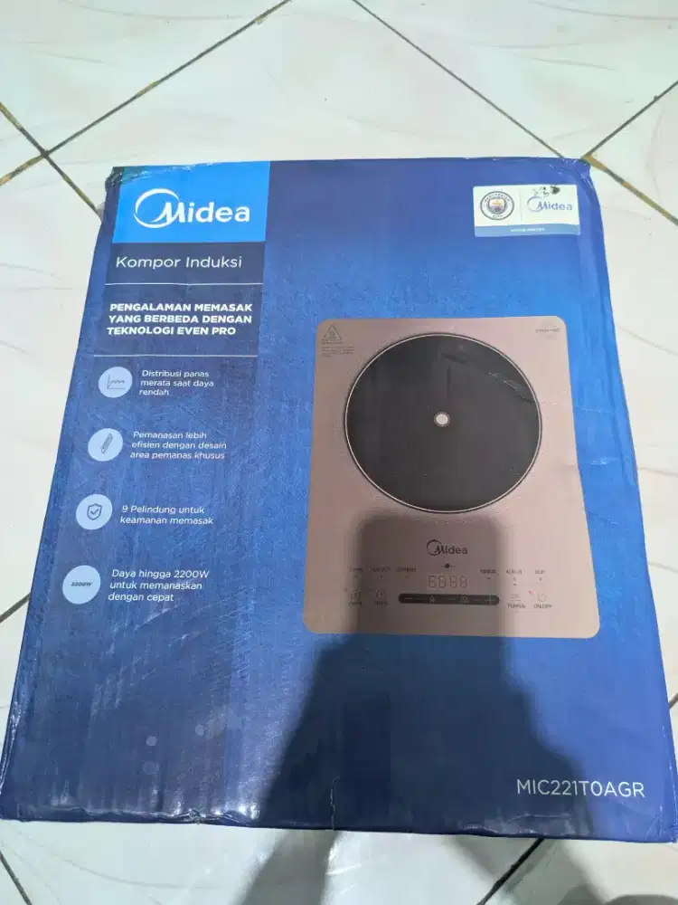 Midea kompor produksi 2200 w