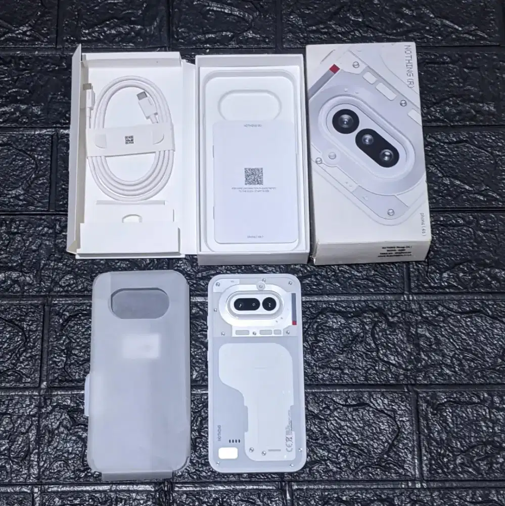 Nothing phone 4a 256 resmi bea cukai sinyal permanen mulus fullset ori