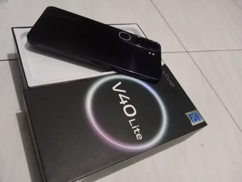 Vivo v40 lite 8/255 mluss fullset