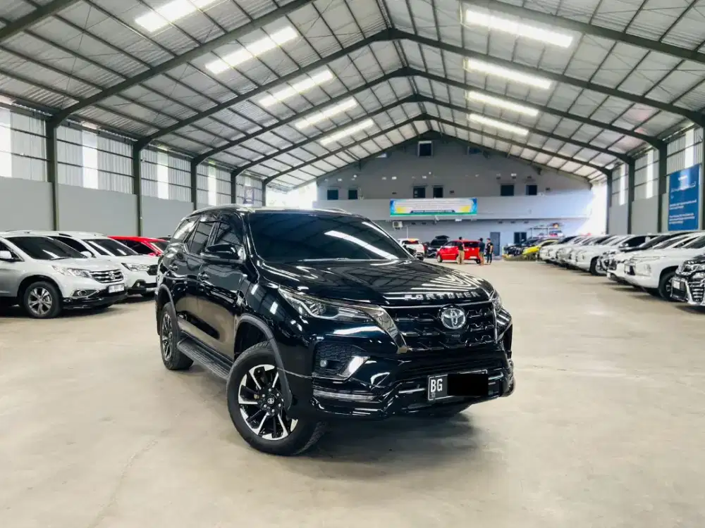 Toyota Fortuner GR Sport 2021 / 2022 AT Matic, Sangat terawat