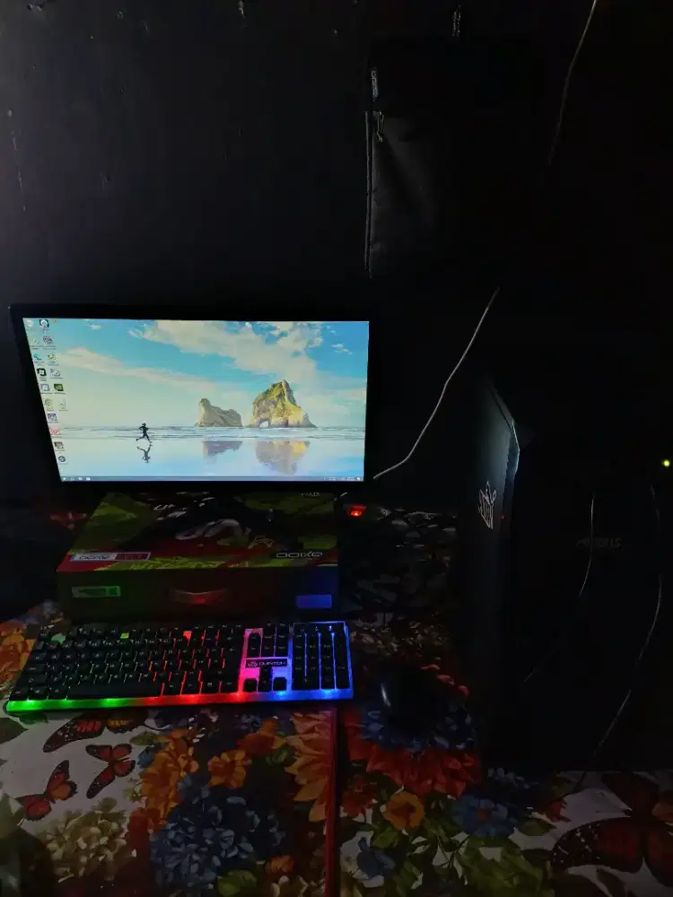 Komputer gaming and kerja