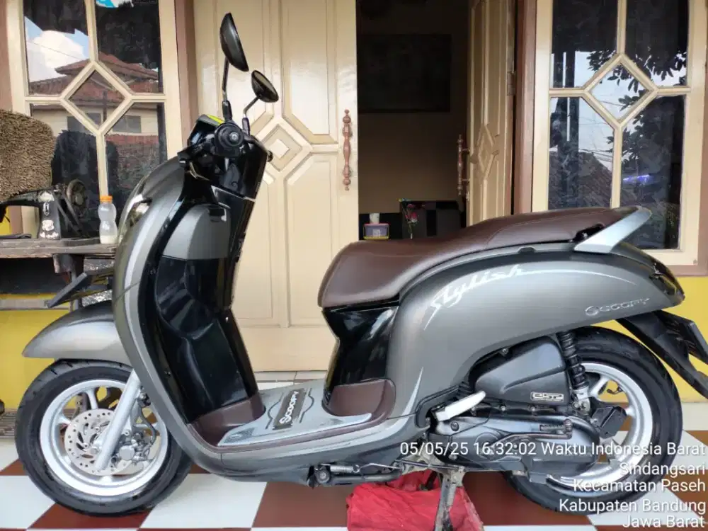 Scoopy 2020 kumplit