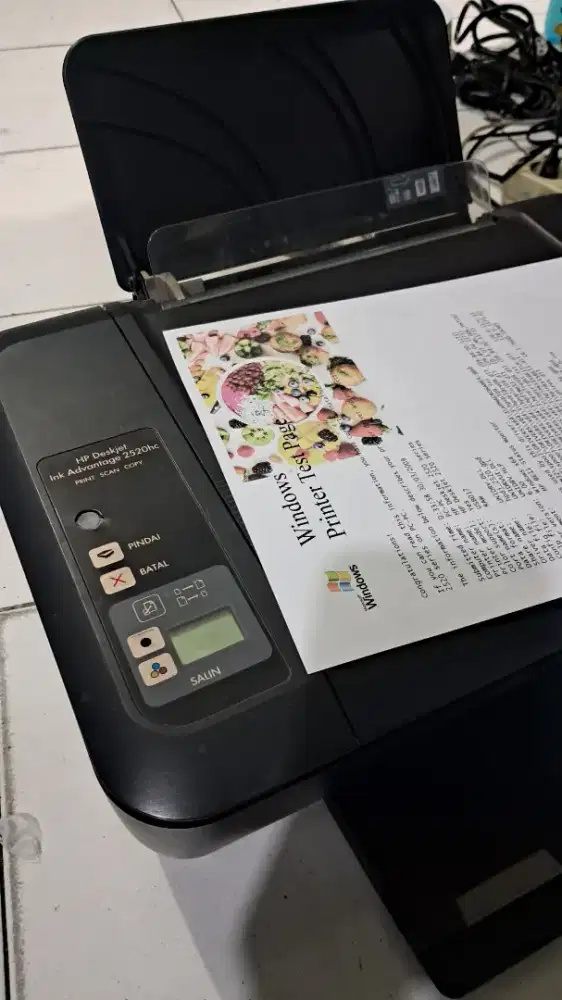 Printer ink advantage 2520 hc.al in one. HP.
