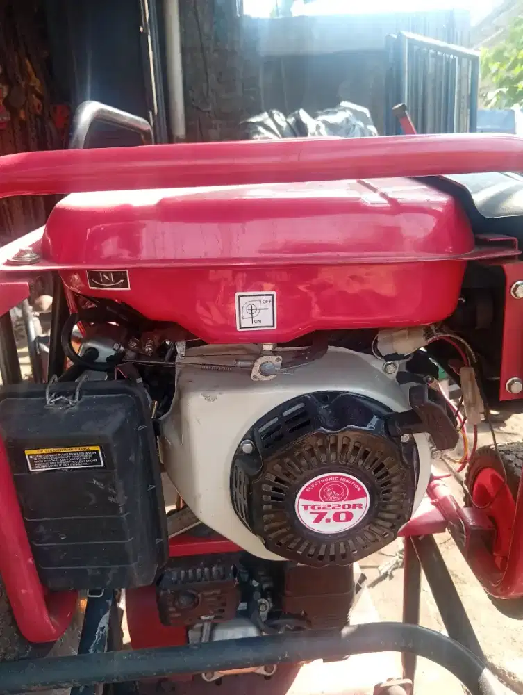 Mesin jenset 2800