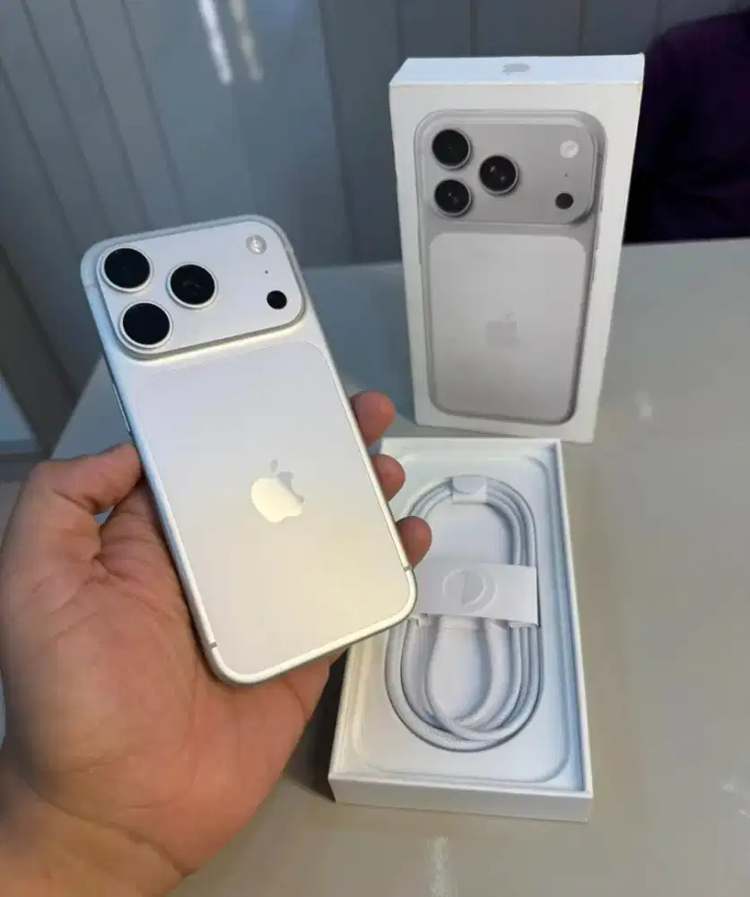 CASH/KREDIT IPHONE 17 PRO MAX