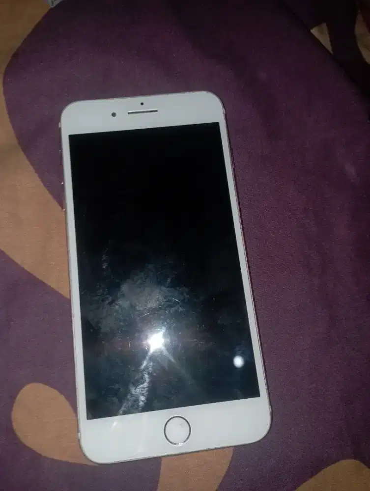 iPhone 7 plus 128gb