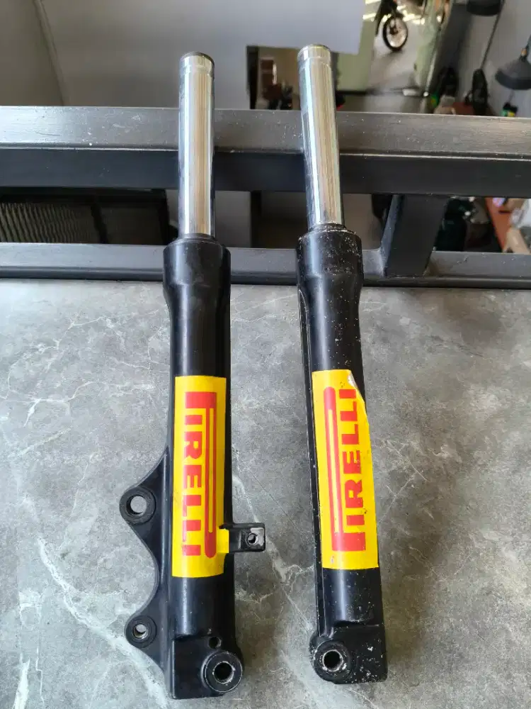 Mio Sporty Smile Sok shock breaker depan