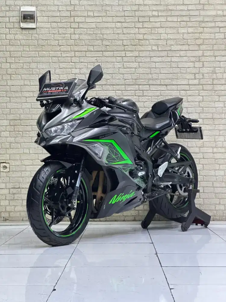 PROMO MURAH‼️ Kawasaki ZX 25R ABS 2023 Matte Grey
- Dava Mustika