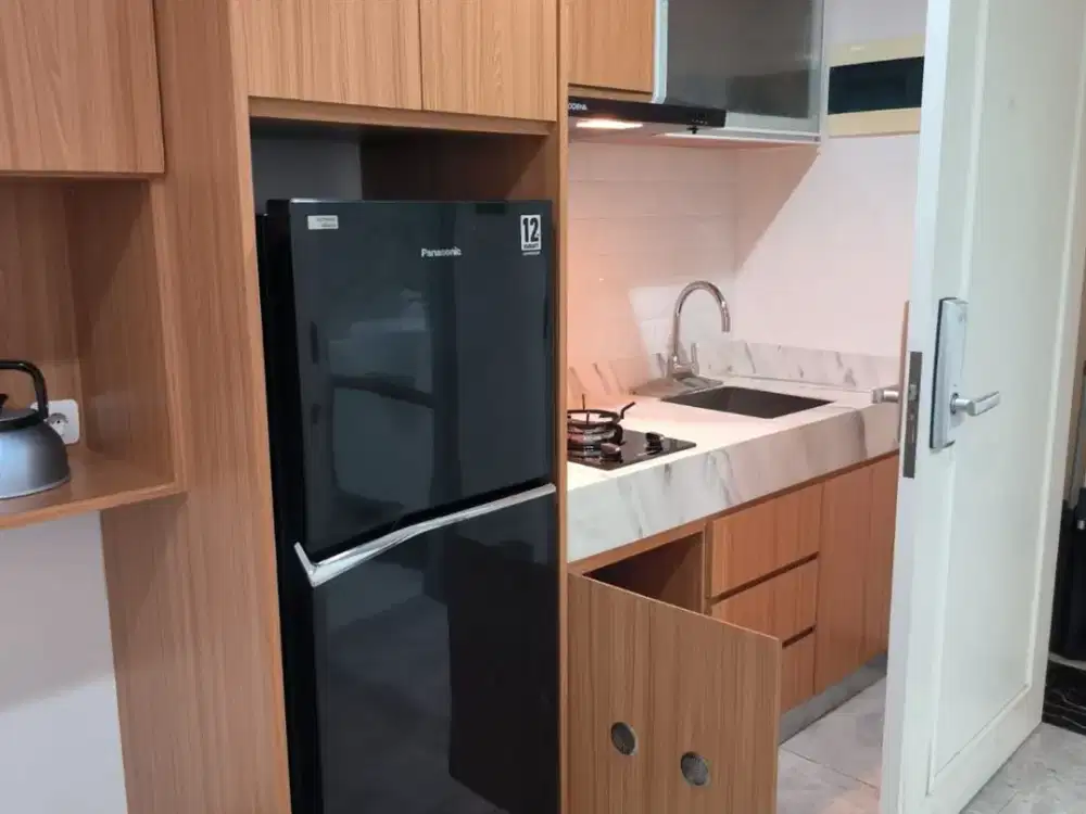 Dijual Apartemen Avenue Studio Lantai 11 Full Furnished 1 KT 1 KM, ada Balkon, AC, Tv, Kompor, Dapur lengkap siap huni