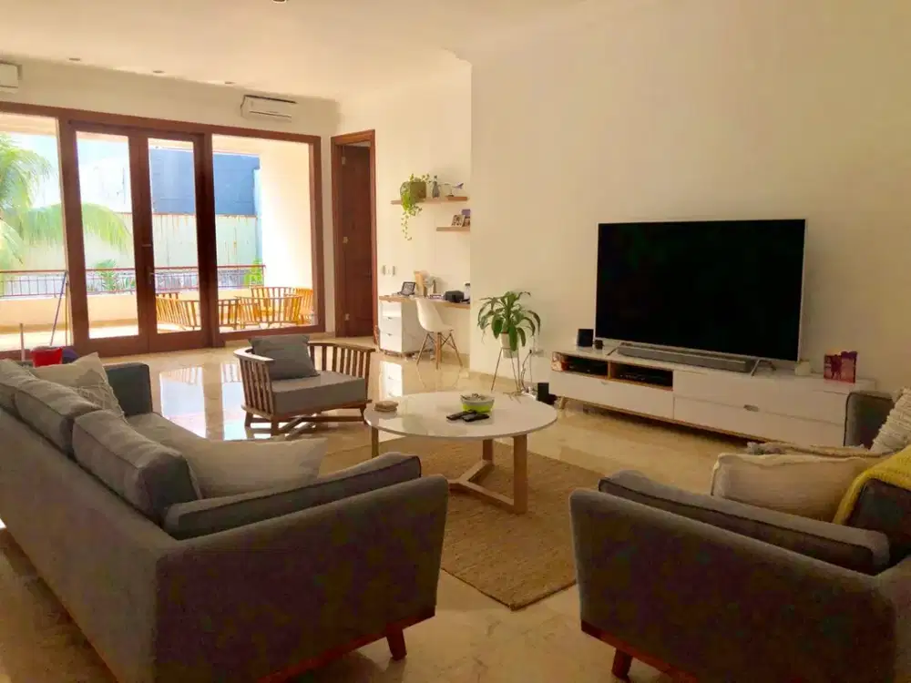 For Rent.house In Simprug Golf. Near To International School