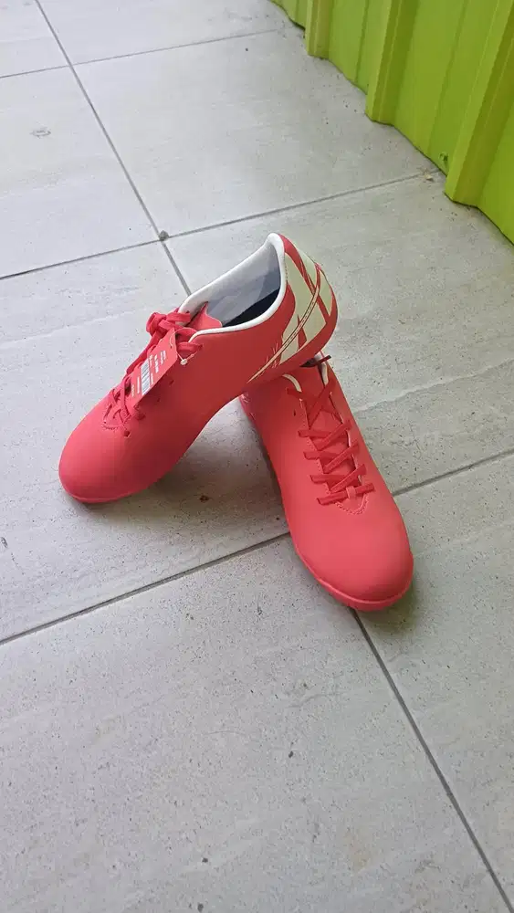 Jual Sepatu Futsal Merk Specs Ardent In - Poppy Red/White ( BRAND NEW