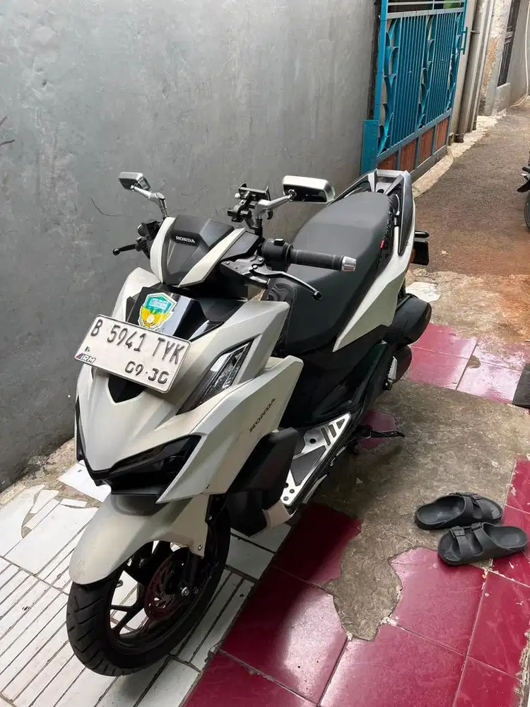 Vario 160 CBS ISS