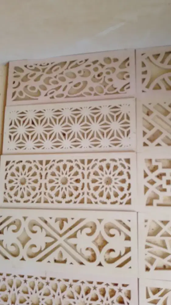 Krawangan GRC Pracetak Ornamen Dinding Luar Rumah Mewah Per Meter
