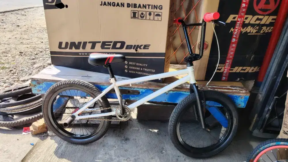 dijual BMX 20 in