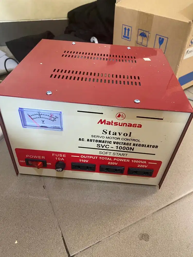 STAVOL stabilizer 1000VA