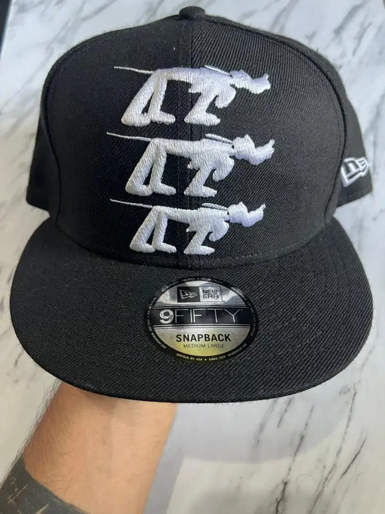 Topi New Era 9Fifty snapback Pluto