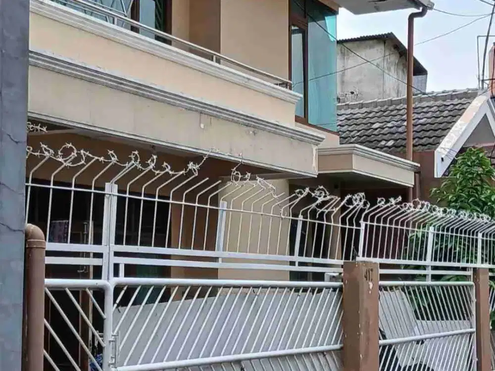 Disewa rumah bisa untuk Kantor Duren sawit Jakarta Timur