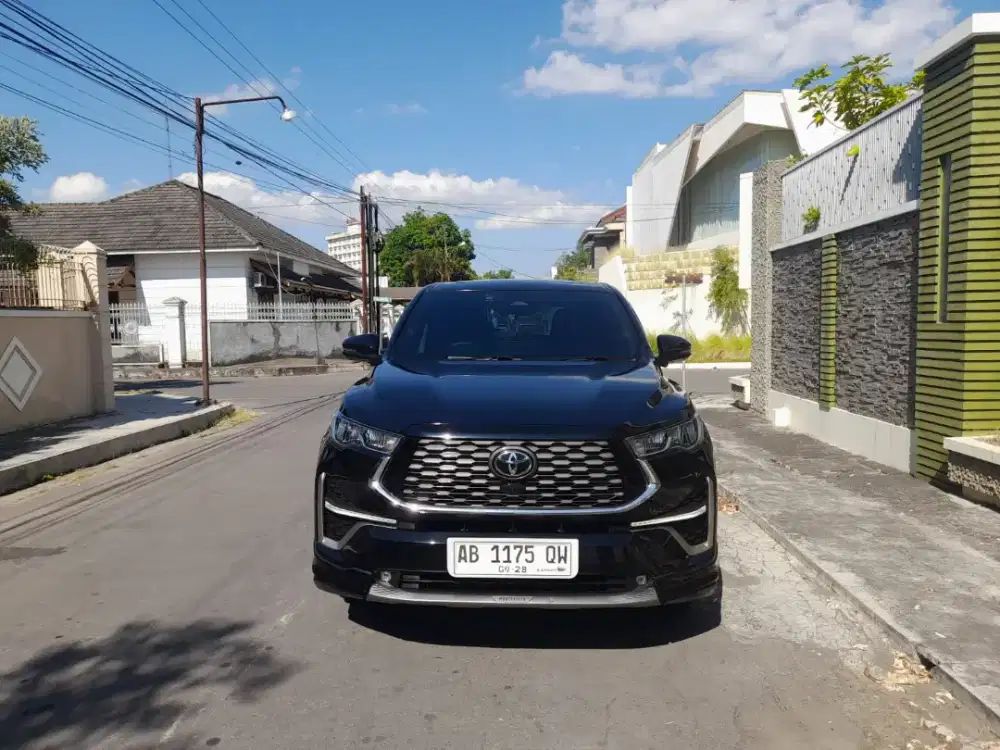 Toyota Innova Zenix Q hybrid modelista TSS 2023