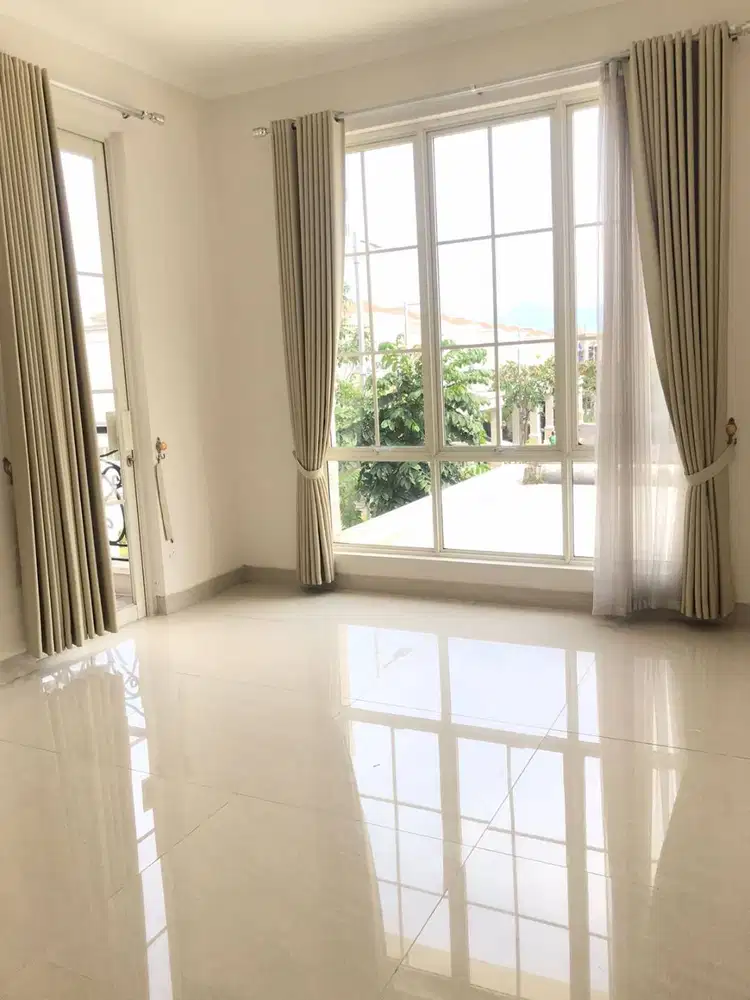 Disewakan Rumah Bagus 2 Lantai di Podomoro Park Bandung