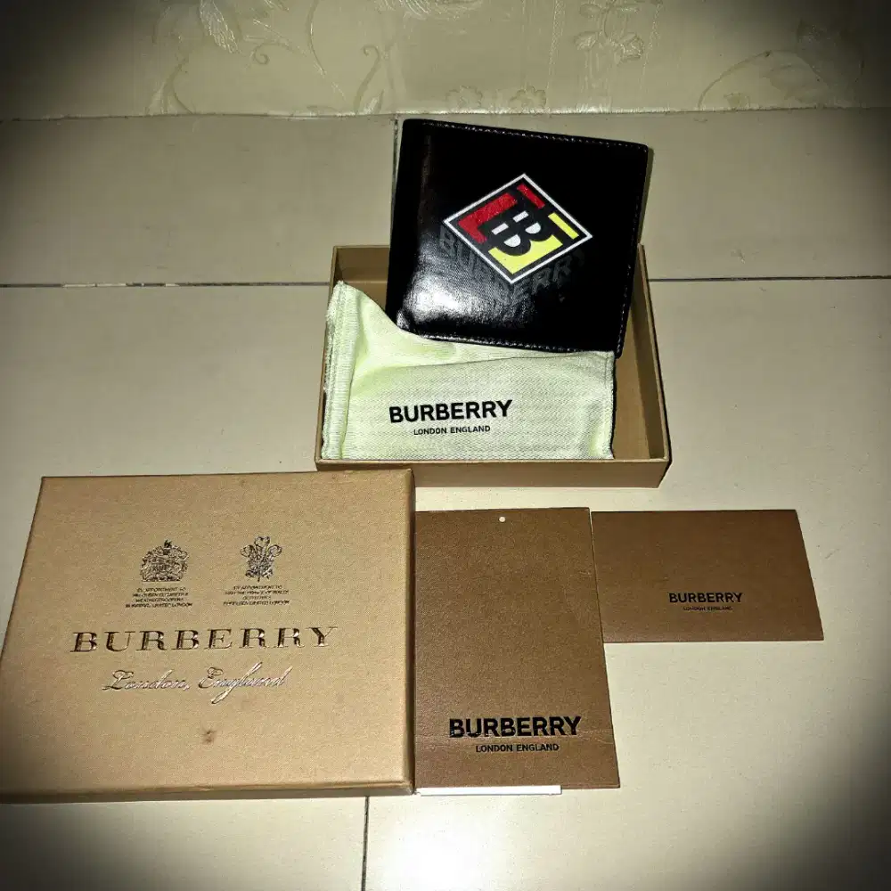 Burberry Bifold Printed Wallet