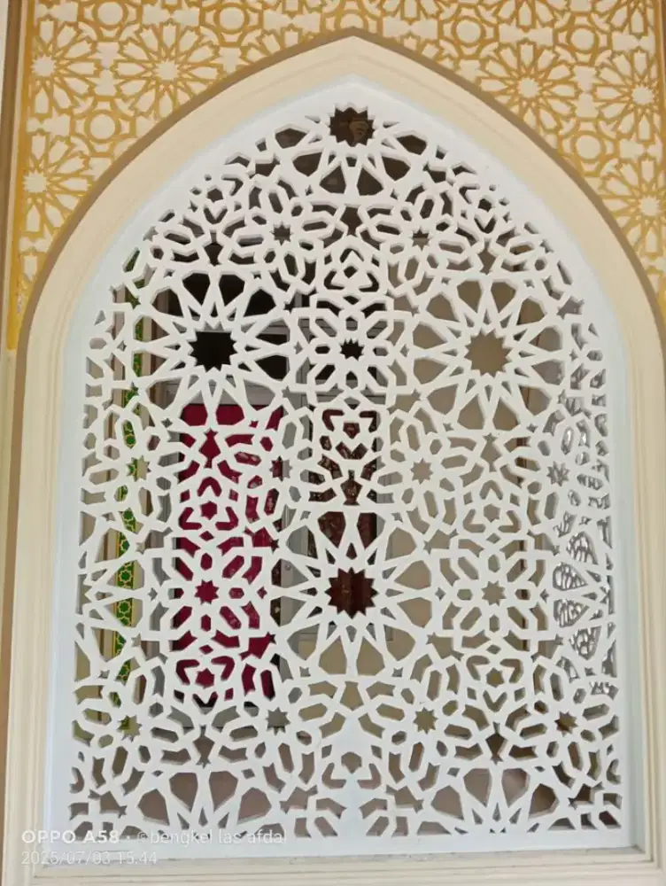 Fasad Masjid GRC Cetak Tebal 3cm Dinding Luar Tahan Cuaca Custom