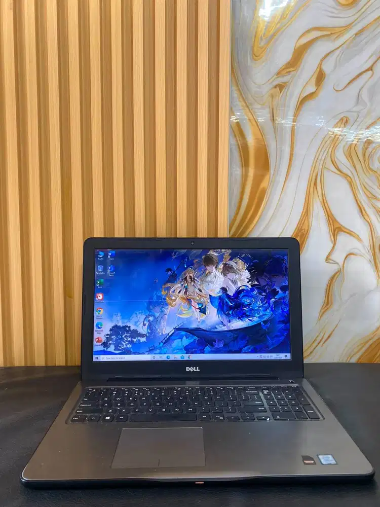 DELL INSPIRON P66F (SN 2P9SRF2) INTEL CORE I7 -7500U RAM 8GB HDD 1T IN