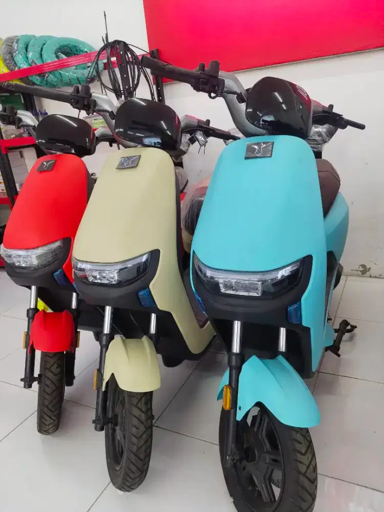 UWINFLY M75 SEPEDA LISTRIK DENGAN DINAMO MESIN 800WATT