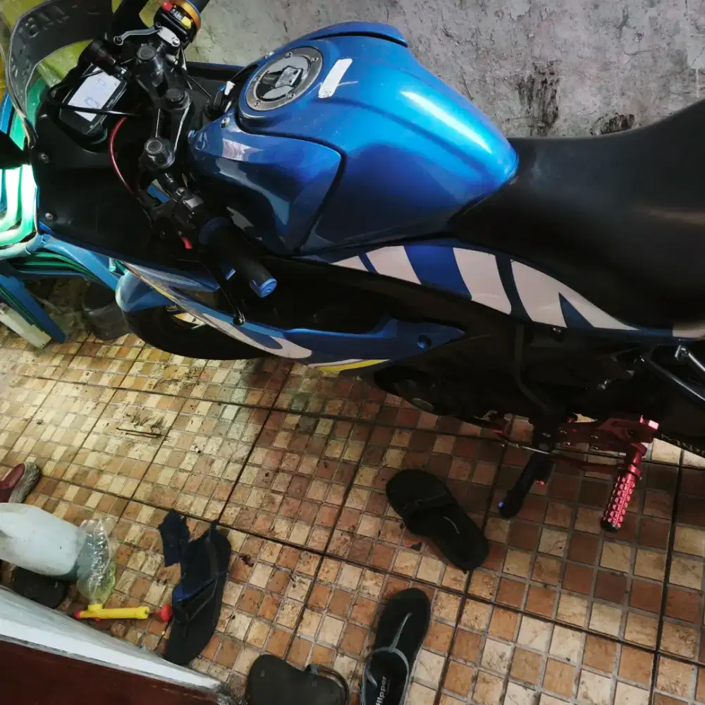 GSX R150 suzuki
