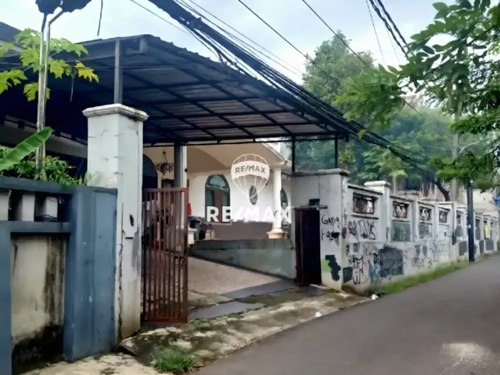 Dijual Rumah Besar Jalan 2 Mobil Ciganjur Jakarta Selatan Murah