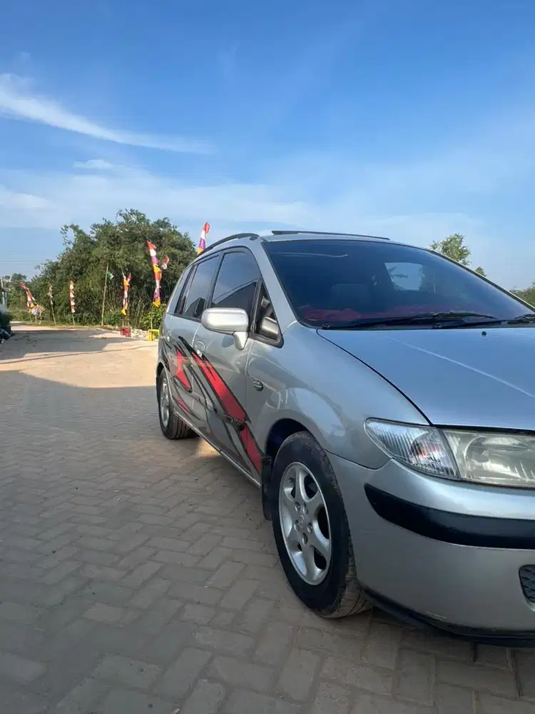 Mazda Premacy 1.8 AT 2002 SUNROOF – AUTOMATIC – AC DINGIN