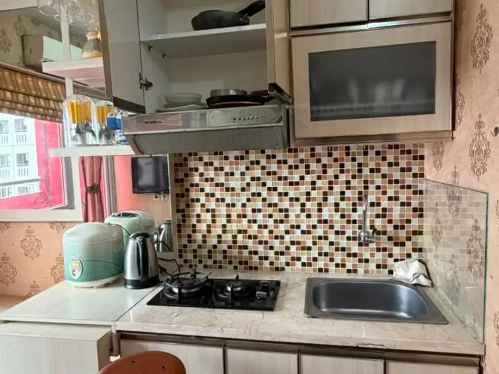 DUA KAMAR FULL ISI APARTEMEN GREEN PRAMUKA CITY TOWER BOUGENVILLE BULANAN INCLUDE IPL VIEW KOLAM BERENANG