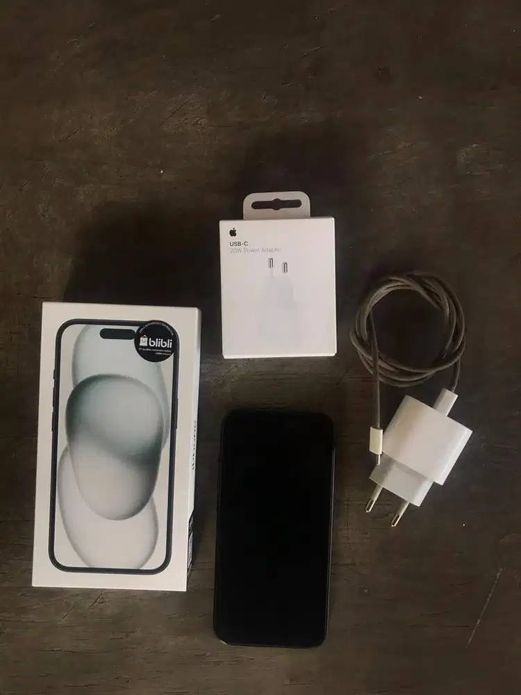 Iphone 15 128GB Black BliBli