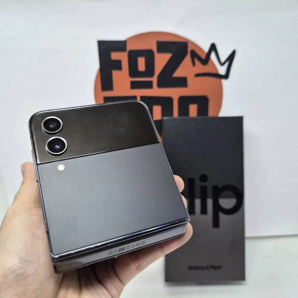Samsung Z Flip 4 Black 8/128GB Fullset NO MINUS NO KENDALA EX SEIN