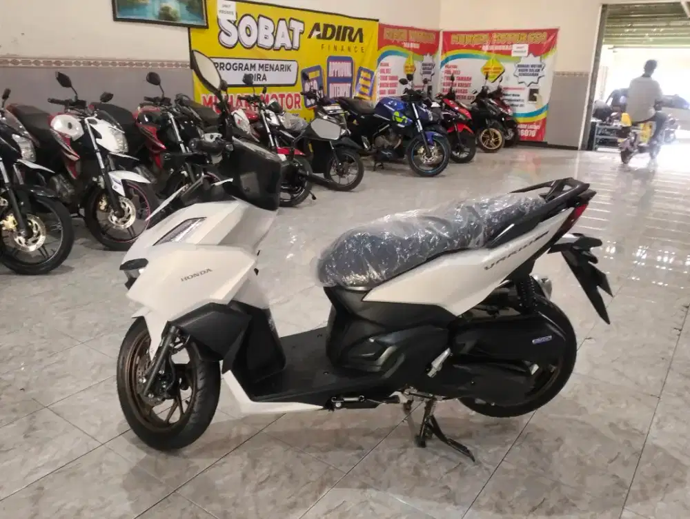 Honda Vario 160 CBS murah dan bagus