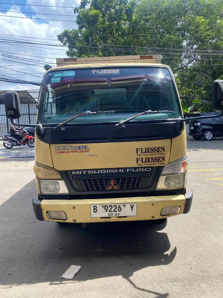 Colt diesel FE71 Box 2009